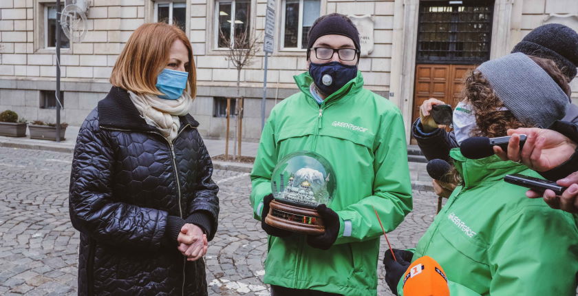 Mayor activists Sofia renewables air pollution