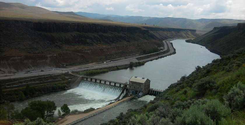 Investors sustainable hydropower climate goals