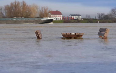 EU economic losses extreme weather EUR 170 billion eu strategy climate adaptation