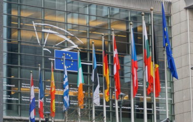 EU 2030 renewables share target at least 38