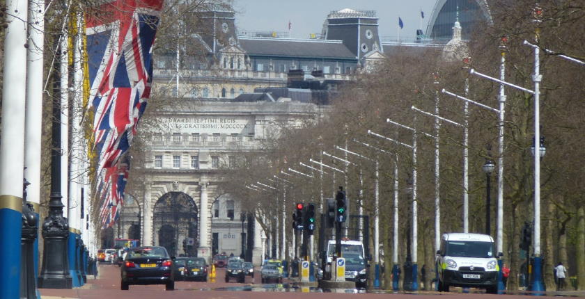 UK s Johnson examining cross-border carbon tax option