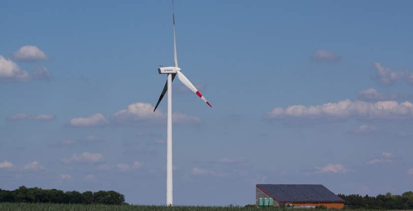 Majority of new renewables in 2020 cheaper then new, existing fossil fired power plants - IRENA