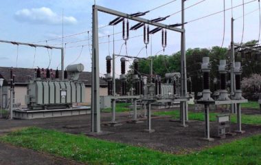 Macquarie fund 49 stake Greece power distributor HEDNO