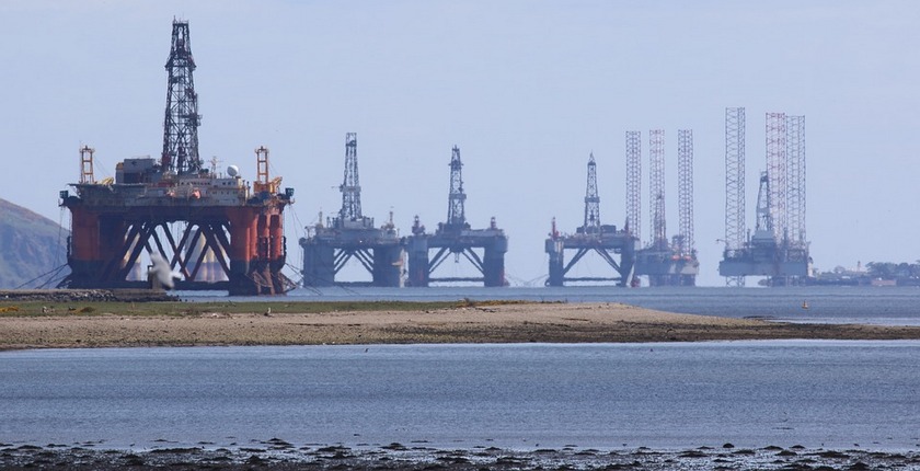 oil-rig-fossil-fuel-companies-lawsuits