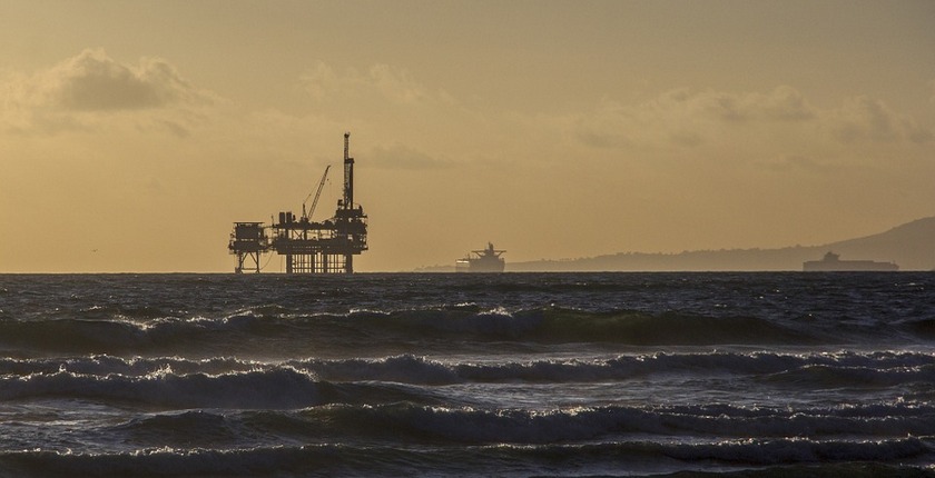 oil-platform-fossil-fuel-phaseout