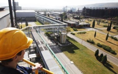 Investment in solar to facilitate decarbonization of Mostar-based Aluminij