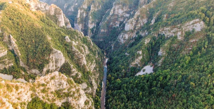 Environmentalists block construction of Komarnica hydroelectric plant