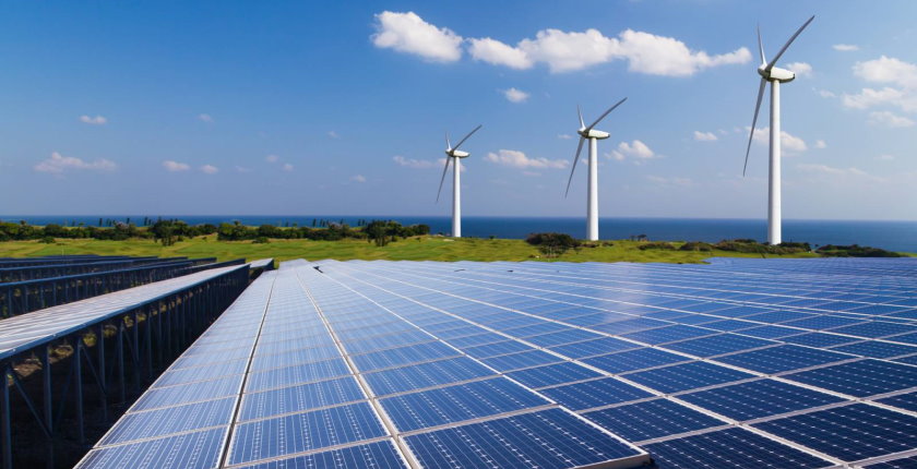 România lansează o schemă de granturi de 458 de milioane de euro pentru energia eoliană și solară