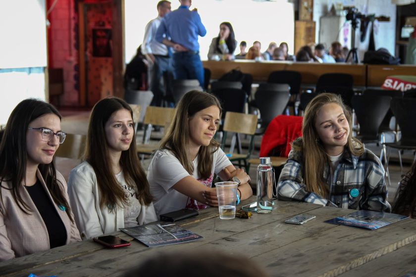 02Young people, national consultations for Stockholm +50