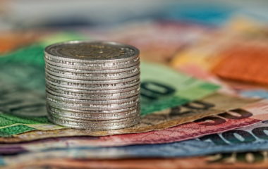 Greece to windfall profits tax power producers extra profits