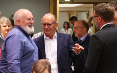 EU adopts plan cut gas demand 15 March