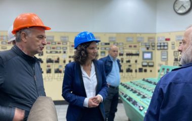 Rizvanolli asks citizens Kosovo if they are willing to pay for power imports