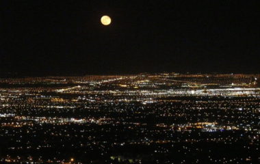 Subsidize energy savings, not gas, electricity prices - analysis CEPS