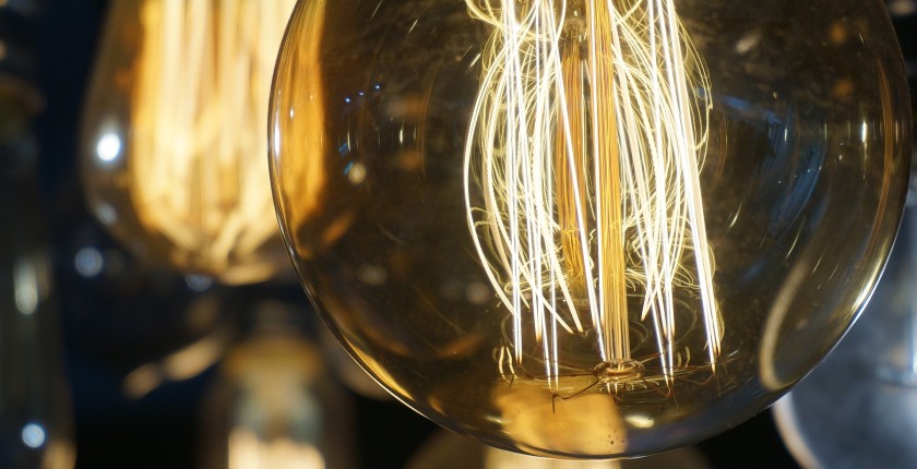 electricity prices households energy crisis 2022