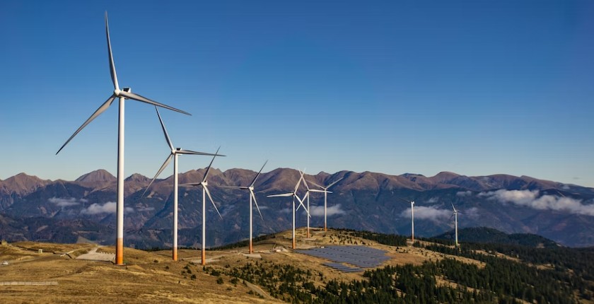 Greece remains world most attractive renewable energy markets RECAI