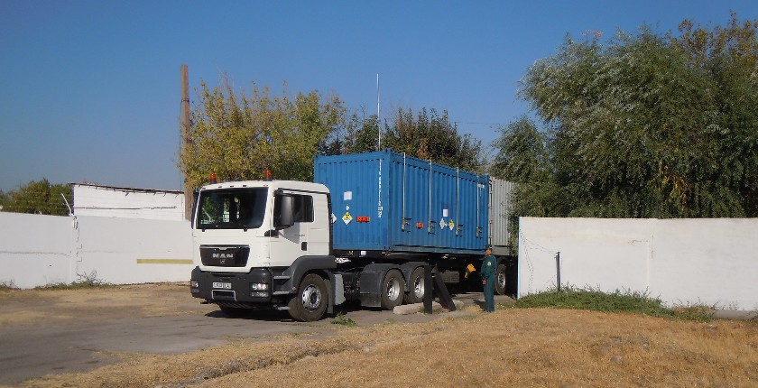 waste-export-eu-ban-truck