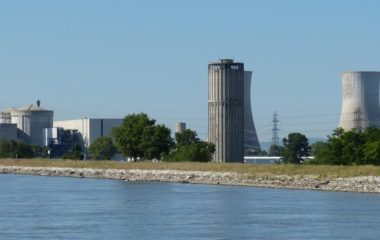 France extend operating life nuclear power plants