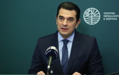 Greece subsidize rooftop photovoltaics only if batteries included