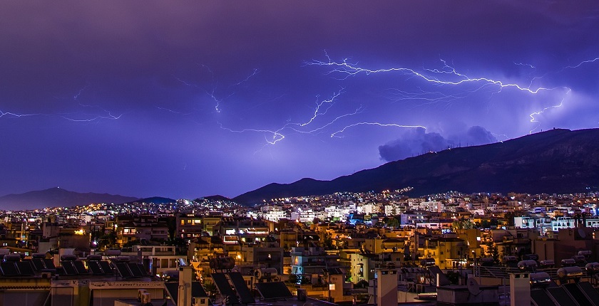 Greece power grid risk of blackouts renewables share