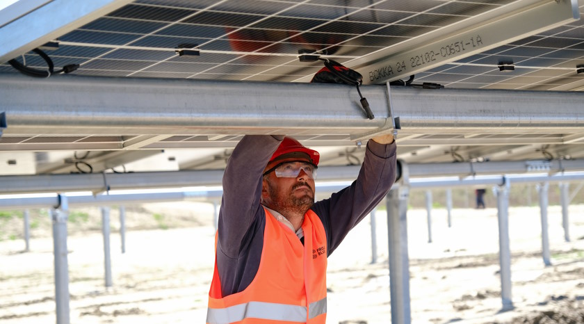 New solar power tech mitigation meteorological flood risk