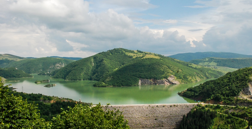 eps-record-profit-HPP-uvac