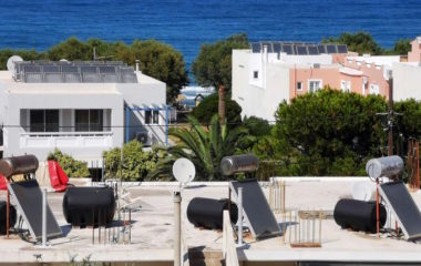 Households-Greece-350-000-applications-subsidies-solar-water-heaters