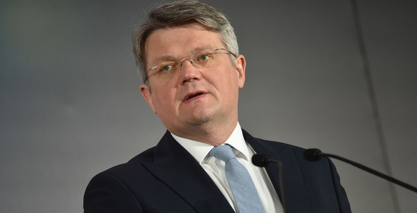 Lorkowski Carbon pricing condition electricity sector avoid EU carbon border tax