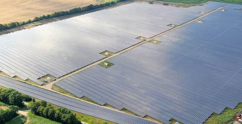 HELLENiQ Energy takes over 180 MW solar power project portfolio