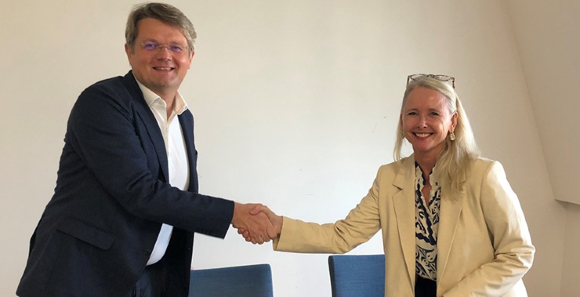 The Energy Community and The Nature Conservancy are collaborating to accelerate green energy