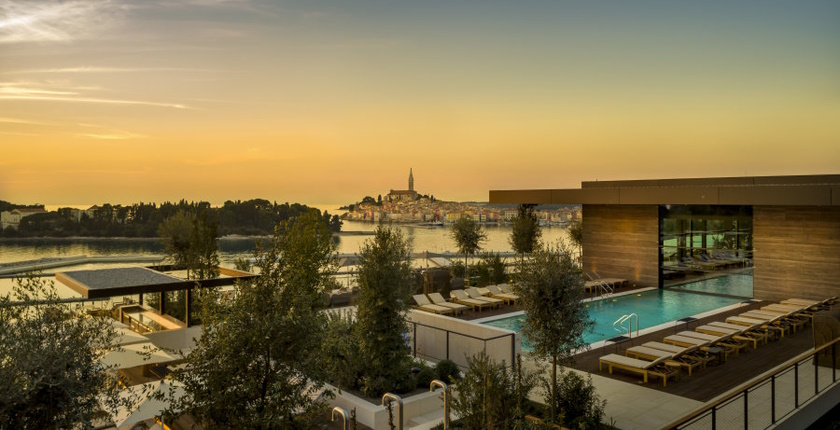 adris encro wind solar renewables investment