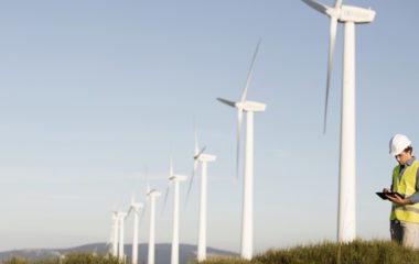 EU record 17 GW wind power 2023 must double pace