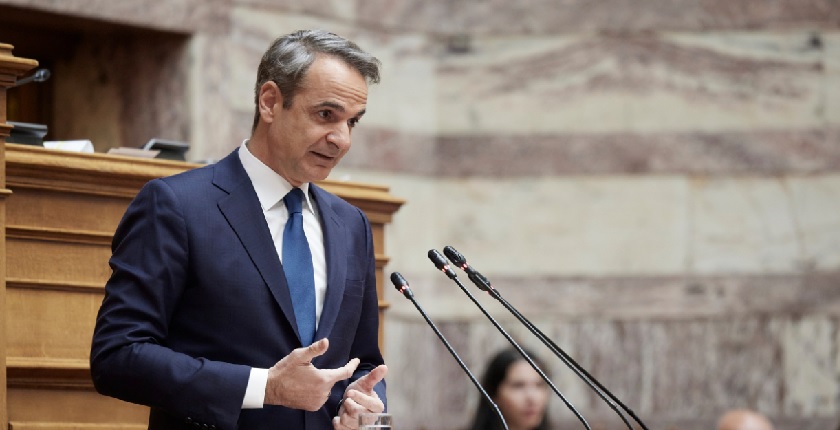 Mitsotakis announces solar buildup to help Greek farmers reduce energy cost