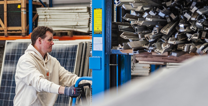 Solar Startup Award 2024 Solar Materials recycling panels