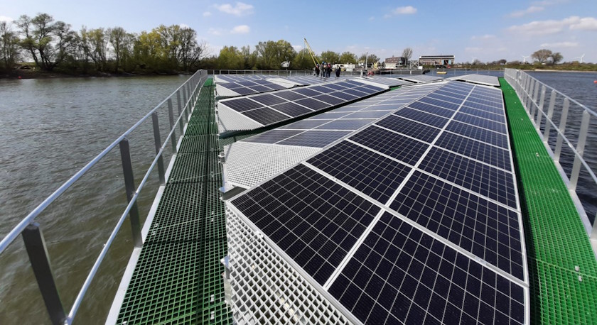 floating hybrid power project planned offshore southern Italy