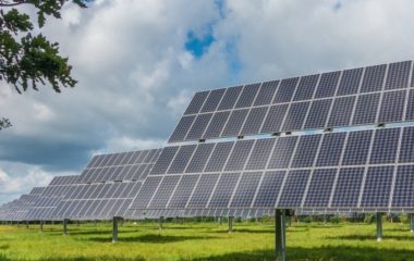 Record low power prices and curtailments threaten renewable investments in Greece, Spain