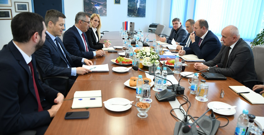 Annual compensation of 600,000 euros to Nikšić Municipality for land Under Bileća Lake