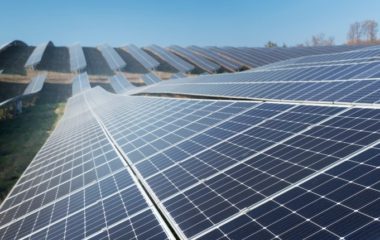 Greek photovoltaic association: End all new licensing now to protect investors