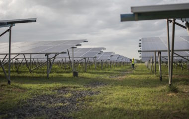 Greece PPC 727 MW solar power Romania