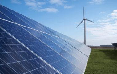 Race against time for Greece to avoid a blackout on Easter