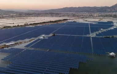 Hidroelectrica construction pilot floating photovoltaic plant