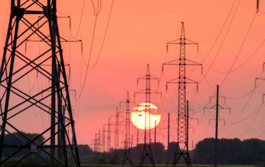 Heatwave strains European grid profit energy storage operators