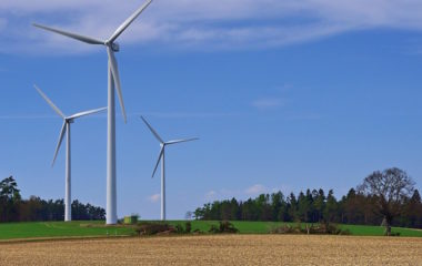 greece helleniq energy romania bulgaria wind solar profit