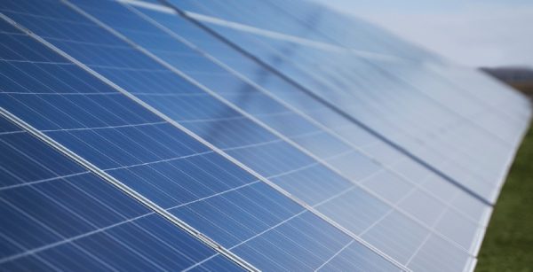 Negative prices to form "bathtub" curve in Greece as photovoltaics keep growing