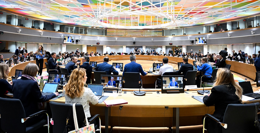 EU waters down its 2040 climate target in runup to COP30 in Brazil