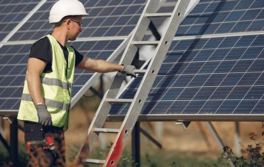 Electrica call contractors for large PV parks in Romania