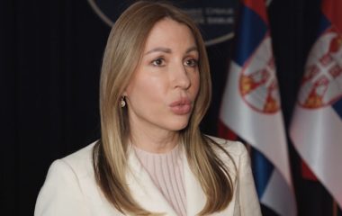 MOL Gazprom Neft agree partial term sheet takeover Serbian NIS minister