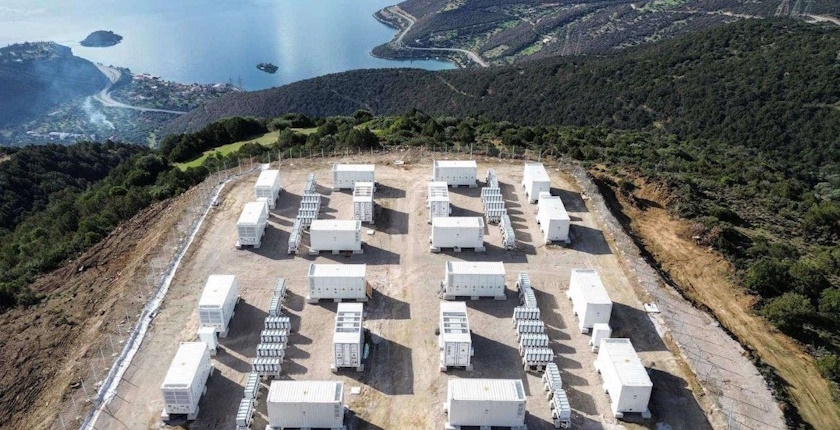 Motor Oil s MORE completes three battery systems in Greece