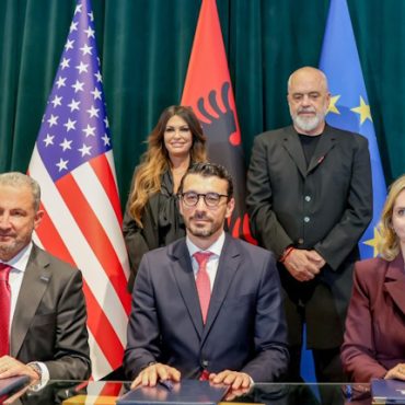 Aktor LNG USA signs 20 year supply deal with Albania's Albgaz