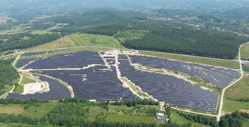 astronergy solar park romania