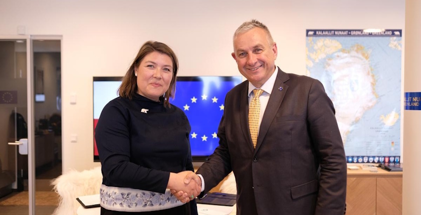 Sara Olsvig, Chair of the Inuit Circumpolar Council and Jozef Síkela, European Commissioner